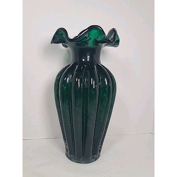 Vintage Emerald Green Swirl Ruffle Glass Vase Spiral Ruffled 10"